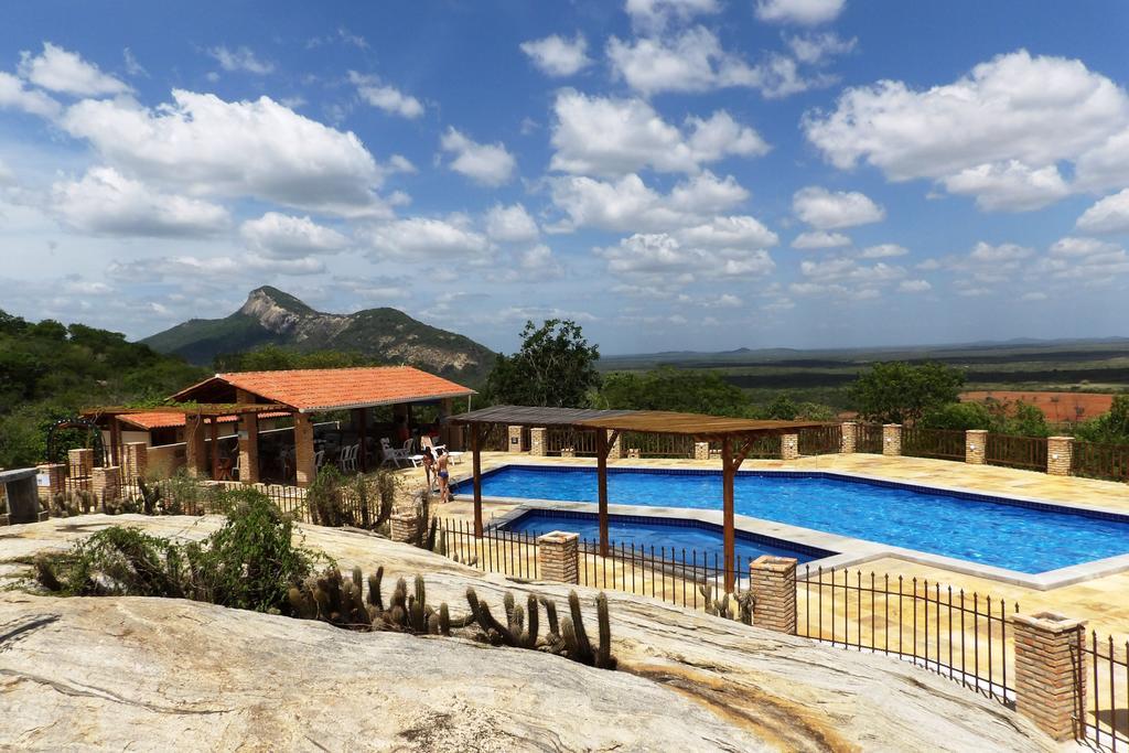 Fazenda Hotel Pedra Dos Ventos Quixadá Exteriör bild